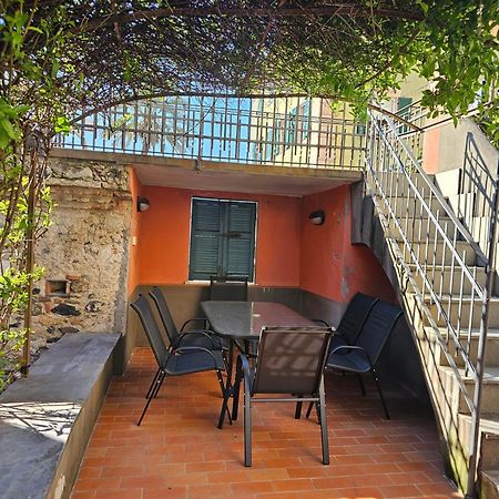 Casa Atena, Spaziosa, Romantica Con Idromassaggio Privato Varazze Kültér fotó